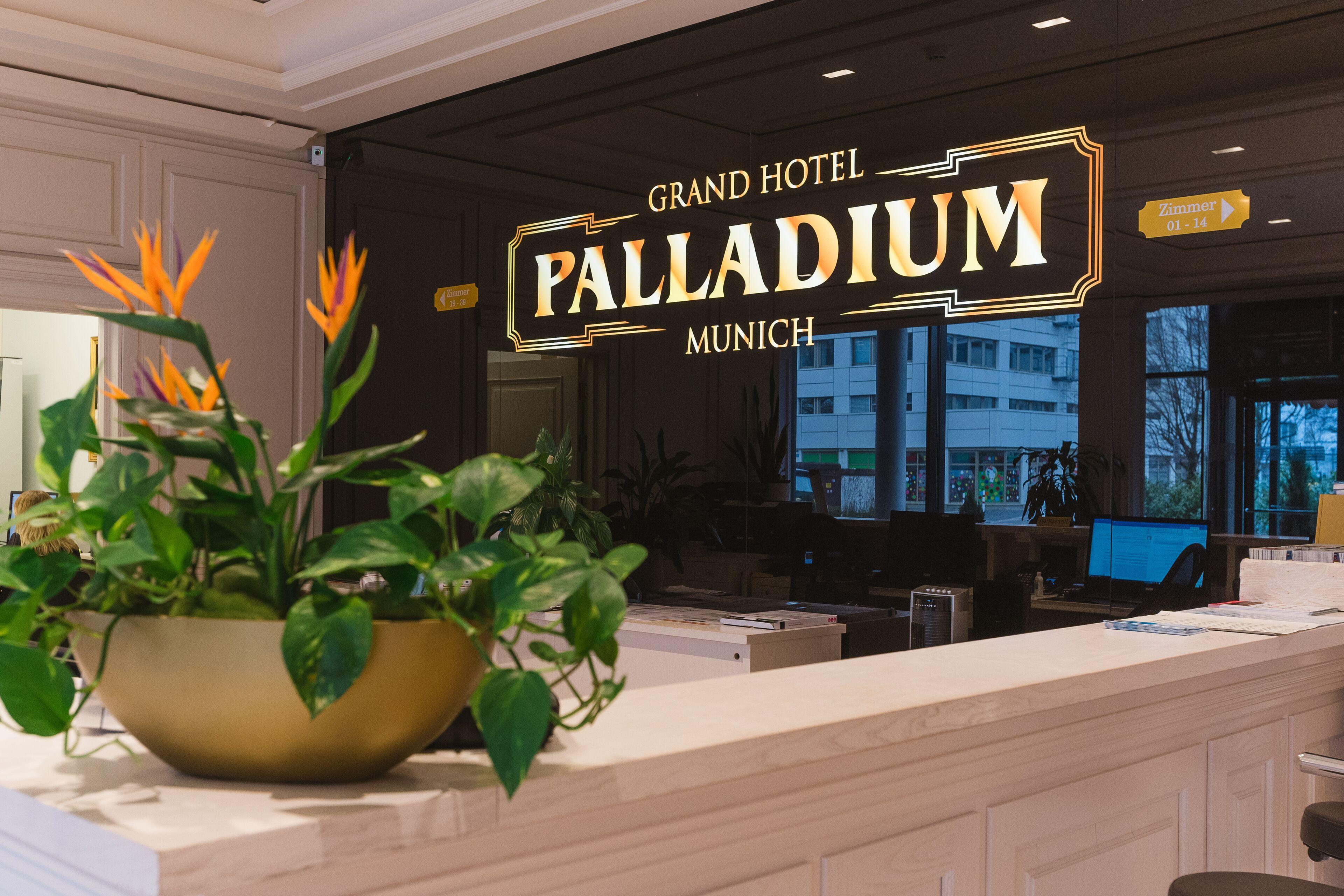 Grand Hotel Palladium — Billeder 1